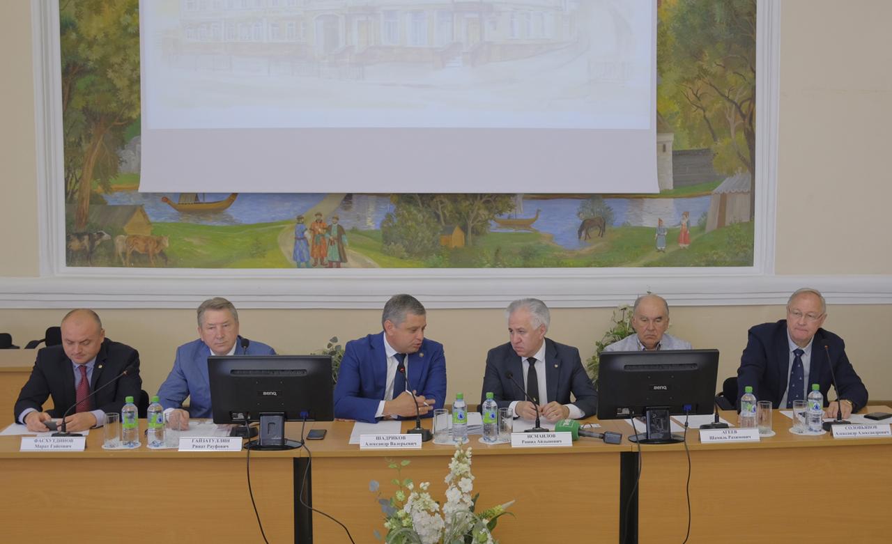 Стратегическая сессия по Нацпроекту «Экология» в Казани